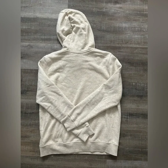 SALE🎉. Nike Hoodie - Picture 7 of 9